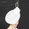 Cappelli a tesa larga Donne bellissime Copricapo grande Abito formale Cappello Fedora da sposa Fiore Moda Fasinator Cappello fatto a mano Occasione Milli1015082