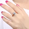 COLORFISH Luxe 4 Carats Princesse Coupe Sona Solitaire Bague de Fiançailles Couleur Or Tow Tone 925 Bague en Argent Sterling Pour Les Femmes C181222055333