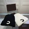 Caps Gebreide Muts Ontwerper Hoed Elastische Dames Getailleerde Hoeden Wollen Letters Heren Motorkap Luxe Beanie Winter Mode Weote