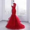 Abiti da sera con perline di pizzo rosso Abiti da ballo Stile sirena Tulle con volant Abito con maniche ad aletta trasparente Bateau Zipper Abito formale da festa lungo