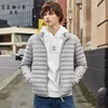 Semir Down Kurtka Mężczyźni Winter Przenośność Ciepłe 90% White Duck Down Hooded Man Coat Jaqueta Masculino Chaqueta Hombre 201013