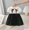 Vestiti per bambini per ragazze in stile scolastico Abito bianco con fiocco Estate elegante collare per animali domestici Abiti per bambini Abbigliamento morbido per ragazze