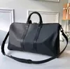 Designers Duffel Sacs 45cm 50cm 55cm luxe grande capacité voyage haute femmes hommes véritable épaule en cuir sac de mode porter r278t