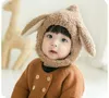 Orecchie di coniglio per bambini Cappello di peluche Berretto invernale per bambini Berretto caldo Cappello paraorecchie Cappello caldo per bambini DB358