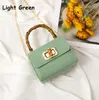 Bolsas de Crianças Hot Jelly Bag 2021 Mini Fragrância Vento Uma Ombro Slant Cadeia Web Celebridade Lady Bag Atacado