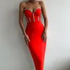 Seksowne bez ramiączek Kobiety Sukienka Bandaż Bodycon Elegancki Frezowanie Party Evening Club Midi Sukienki Lato Jesienne Ubrania 220226