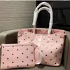 ピンクの菅野デザイナー女性のショルダーバッグ高品質の文字プリントレザートートバッグ女性財布大型ハンドバッグ2個/セットさまざまなスタイル