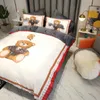 set di biancheria da letto di designer salgatura copripiumini benestanti con trapunti del letto matrimoniale orso set di set di cuscinetti da 4 pezzi da letti matrimoniali321v8222684