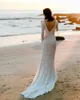 Strand Långärmad Bröllopsklänningar 2022 Backless Full Lace Fairy Tail Greek Bohemian Seaside Bridal Gown Billiga Vestidos Boda Gitana