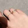 Nowa miłość 2021 Klasyczna krążka biała skorupa Diamentowy pierścionek Ladies Charm Biżuter Luksusowy Pierścień Znakomite opakowanie