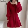 Casual Dresses Neploe Temperament för kvinnor 2021 Fall Robe Square Collar Långärmad Stickad Vestidos de Mujer Koreanska Vintage Dress