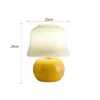 Lampada da tavolo color crema francese Lampade da comodino smaltate medievali Soggiorno Tavoli a funghi decorativi nordici Luci per camera da letto Luminaria