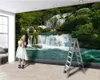 Custom 3d landschap behang 3d digitale print behang groen bos Grote waterval 3D behang ontwerpen voor de woonkamer