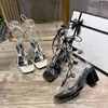Sandaler Mode Transparent Square Toe High Heels Sexiga Korsband Svart Vit Chunky Heeled Sandals Roman Style Women Shoes 220304