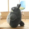 Adorables jouets en peluche Totoro en peluche doux Kawaii personnage de dessin animé poupée en peluche animale avec feuille de Lotus ou dents cadeaux pour enfants LJ2011262058510