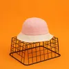 Barn Bucket Mössor Alfabet Broderi Pioneer Caps Spring Summer Topee Sunshade Outdoor Cap 1-4 år Bomull Baby Hat