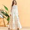 Siskakia Plissee bestickte böhmische langes Kleid Mode arabische muslimische Frauen Maxi Robe Kleid Langarm Swing ethnische Kleidung T200601