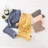 Nuovo pigiama aderente a costine per bambina pigiama per bambini ragazzo vestiti per bambini autunno inverno bambino set morbido e confortevole manica lunga X8252694