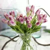 11 adet Yapay Lale Çiçekler Ev Düğün Dekorasyon için Sahte Lale Gerçek Dokunmatik Çiçek Buketi T200103