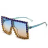 Uppdaterad 18 färger Kvinnor Square Rhinestone Solglasögon Oversize Colorful Diamond Frame Luxury Shades Big Sun Glasses Partihandel