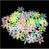 Snowflake Luminous Adesivos de Parede Estrelas Pasta Fluorescente Estrela Remendo Plástico Estéreo PP Papel de Parede