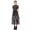 Casual Dresses Self Portrait Vantage Dress 2021 Summer Design Black Mesh Brodered Flowers Midi O-Neck kort ärm för kvinnor309i