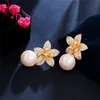 Modische Imitationsperlen-Blumen-Ohrringe, Charm-Schmuck, Braut, Hochzeit, südamerikanisches Weiß, AAA-Zirkonia, Kupfer, 18 Karat Gold, Silber, Designer-Ohrring für Frauen, Geschenk