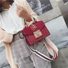 Марка сумка роскошный маленький кроссовки для женщин 2019 мода высококачественная кожаная сумка посылки женская сумка красный Q1110