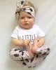 /Set Newborn Baby Girl Clothes Casual Lettera T-shirt a maniche corte + Pantaloni con stampa a palloncino + Fascia per neonato Set di abbigliamento per bambini LJ201223