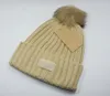 5 adet Sonbahar Kış Adam Beanie Serin Moda Şapkalar Kadın Örgü Şapka Unisex Sıcak Şapka Klasik Kap Siyah Beyaz Örme Şapka 6 Renkler Ücretsiz Kargo