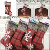 Red Xmas Gift Kousen Zakken Ornamenten Sneeuwvlok Plaid Kerstboom Pendant Pluche Streep Streep Stoffe Zakken Home Decoratietas 9 2XD G2