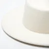 Femmes 100% laine feutre chapeaux blanc large bord Fedoras pour la fête de mariage chapeaux d'église Pork Pie Fedora chapeau disquette Derby Triby chapeaux Base Y200110