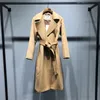 High-end Women's Jacket Classic Water Ripple Cashmere Coat Kvinnors Lång Sektion Höst Vinter Cashmere Coat Fashion Red Jacket 201103