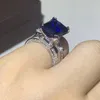 2020 NOWY PRZYJRÓŻNIKA Unikalna luksusowa biżuteria Prawdziwa 925 srebrna księżniczka Cut Blue Sapphire CZ Diamond Eiffel Tower Women Wedding B6700901