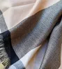 Klassiska halsdukar Märke Soft Cotton Wool Jacquard Scarves Fashion Shawl 180 * 70cm för män och kvinnor