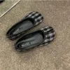 Tabi Ninja Sapatos Mulher Microfiber couro apartamentos confortáveis ​​divididos de dedo do pé mocassins de fundo macio Mocassins sólidos Mocassins 35-40