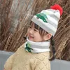 Cappello lavorato a maglia per bambini Cappello a righe Albero di Natale Modello Cappello caldo Inverno Berretti da sci per bambini all'aperto Bambini Pom Pom Berretti Bambino Caldo Berretto con teschio LSK1495