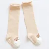 Automne hiver coton bébé chaussettes antidérapant bébé fille chaussettes dessin animé Animal nouveau-né genou haute longue sertissage tout-petits chaussette M2952