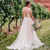 Boho Plus Size Trouwjurk met Kant V-hals Een lijn Strand Bruidsjurken Sexy Backless Tule Country Bohemian Bridal Jurken Flowy Garden Hippies Robe de Mariée Vrouwen