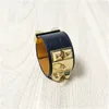 Modeschmuck Ganzes Krokodilmuster Leder vier Nägelnieten Lederarmband übertrieben Punk Wind Wide Armband H Bang6196441