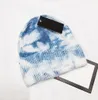 MOQ = 1 stks lente winter man mode hat beanie vrouw nieuwigheid stropdas verven hoeden blauw wit man tie-dye w Inter warme H op caps roze casual mutsen 5color