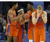 NCAA Custom Florida Gators сшил баскетбол в колледже Колин Каслтон Скотти Льюис Ques Glover Osayi Osifo Tyree Appleby
