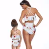 Liligirl New Mommy and Me Cute Dot Swimsuit Bikini för Family Mother Daughter Matching Summer Clothes Outfits Mae E Filha Placa LJ4288842