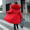 2020 Ny bomullsfodralare Parka Mode Justerbar Midja Fur Collar Vinterjacka Kvinnor Medium Long Hooded Parka Coat