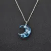 Collier pendentif rétro en forme de lune cadeau en résine bleu ciel blanc nuage