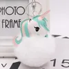 Unicorn Ball Women Pompom Bag Nyckelring Hängsmycke Stava Färg Pony Plush KeyRing Keychain Ring tillbehör till nycklar