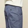 KUEGOU Coton Spandex Spring Pantalons décontractés pour hommes Salopette Slim Type Straight Han Edition Pantalon noir Taille AK-9790 201126