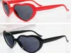 Moda Aşk Kalp Şekli Çok renkli Güneş Plastik Parti Gözlük Çerçevesi UV400 Ucuz Güneş Gözlükleri