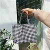 2020 Nueva bolsa de almuerzo portátil Bolsa de comida de picnic de algodón a cuadros japoneses Mujeres Simple Pequeño Tote Estilo coreano Niños Bolsas de almuerzo Niños C0125