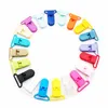 Chenkai 50PCS 25mm Clip per ciuccio per bambini in plastica Clip per reggicalze per manichino Colori misti Supporto per succhietto per accessori per l'alimentazione del bambino 201017